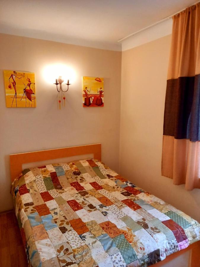"В Центре Города" Квартира - "Downtown" Apartment Almaty Eksteriør bilde